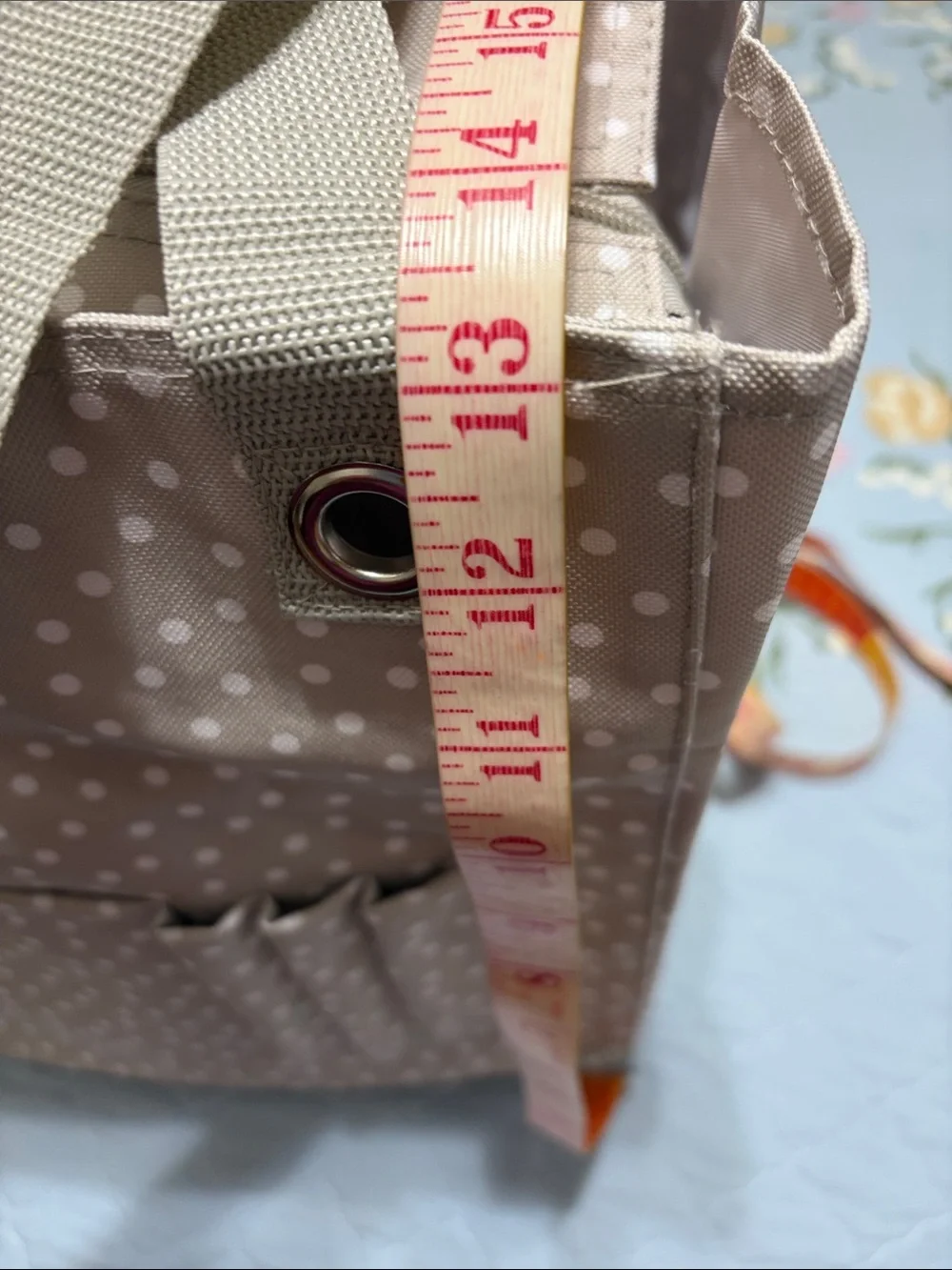 NWOT Gray Roomy Organizer Tote by Thirty-One Pebbled Polka Dot Faux Leather